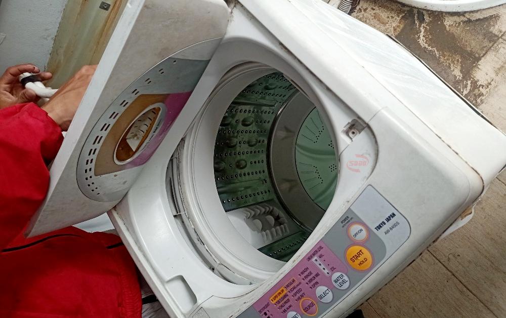 Mẹo sửa máy giặt đang giặt bị cúp nước nhanh chóng